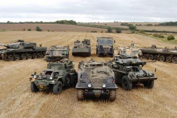 开云体育APP下载-欧冠决赛焦点战，当系统足球碾过浪漫丰碑，英格兰轻取AC米兰的背后