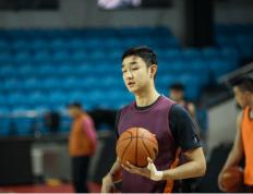 开云平台-山西队防守锁死吉林队，小贾伦成为关键先生