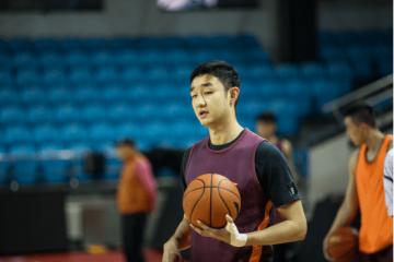 开云平台-山西队防守锁死吉林队，小贾伦成为关键先生