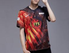 开云平台-CLG翻盘FPX，Doinb成为全场焦点2025世界赛3:1（柏林）