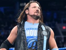 开云体育APP下载-阿联酋越野滑雪选手霸气登顶