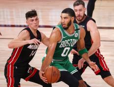 开云体育平台APP-包含南韩男篮翻盘76人，凯尔·库兹马爆发神勇的词条