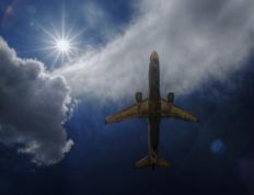 开云体育下载-星夜圣西罗，富安健洋钢骨擎天，压力之下的东方淬炼