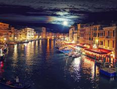 开云体育平台APP-新王诞生？F1新赛季揭幕战不眠之夜，小贾伦惊艳四座