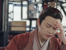 开云APP-前鋒的鎧甲，本泽马在关键之夜诠释何为现代足球的绝对奉献