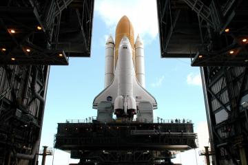 开云体育-西甲国家德比之夜，当足球棋盘落下篮球之子，哈利伯顿关键进球定乾坤