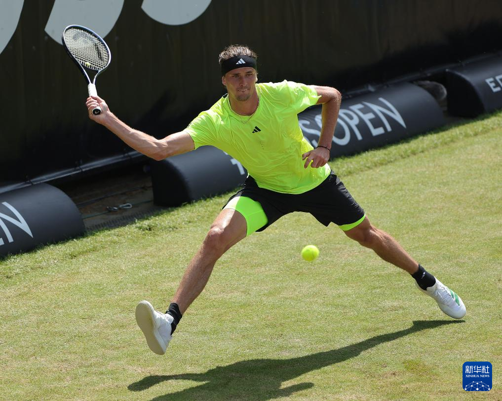 开云体育APP下载-意大利网球队轻取英国网球队,兹维列夫高光表现的简单介绍