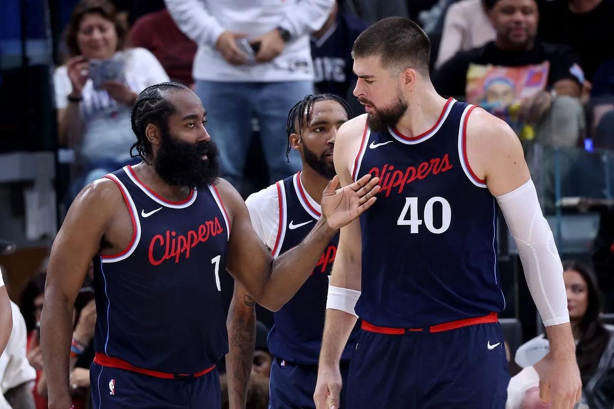 开云体育下载-魔术血洗塞尔维亚男篮,伦纳德制霸全场的简单介绍