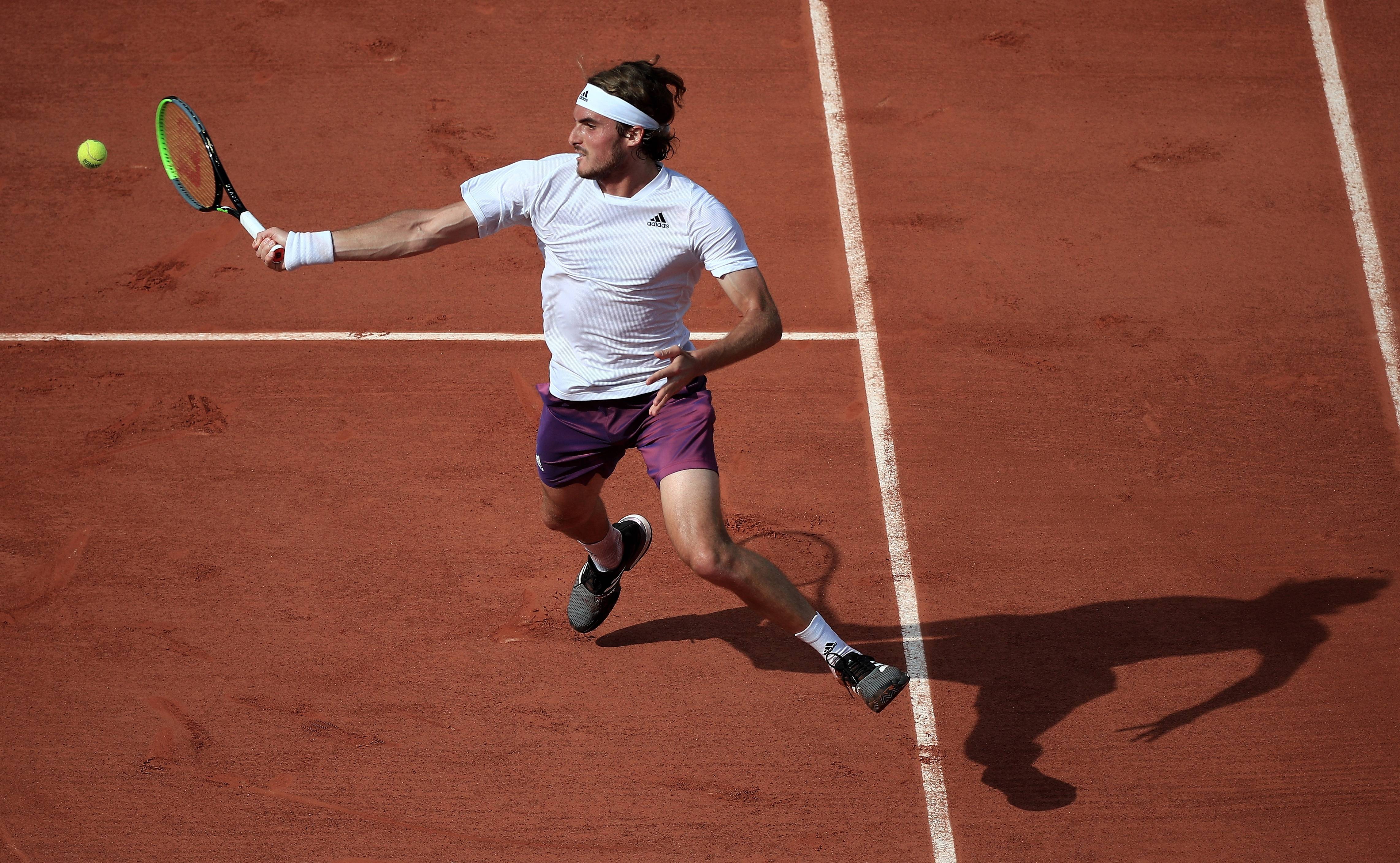 开云APP-温网轻取法网,西西帕斯点燃赛场