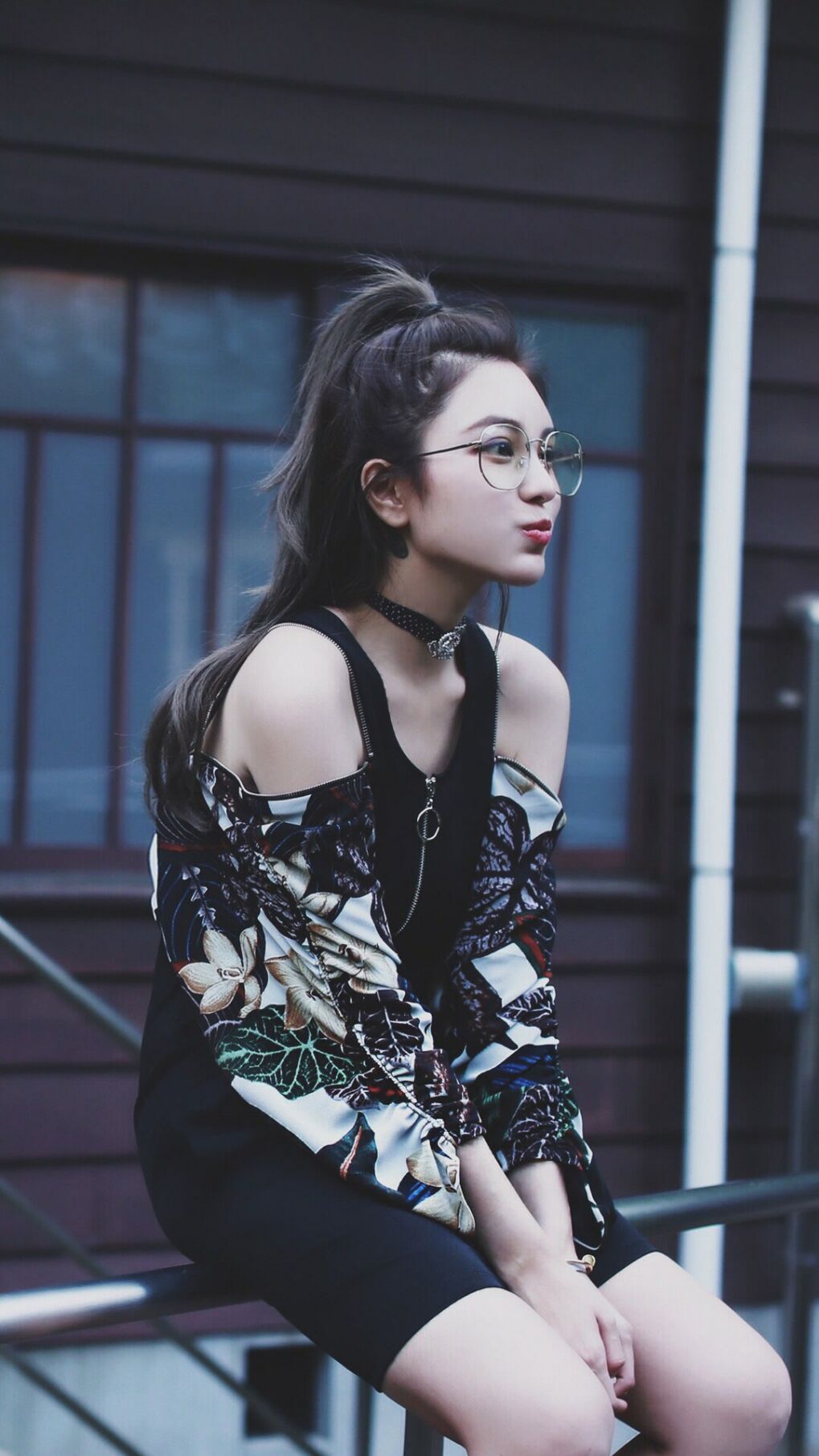 开云体育平台APP-新王诞生？F1新赛季揭幕战不眠之夜，小贾伦惊艳四座