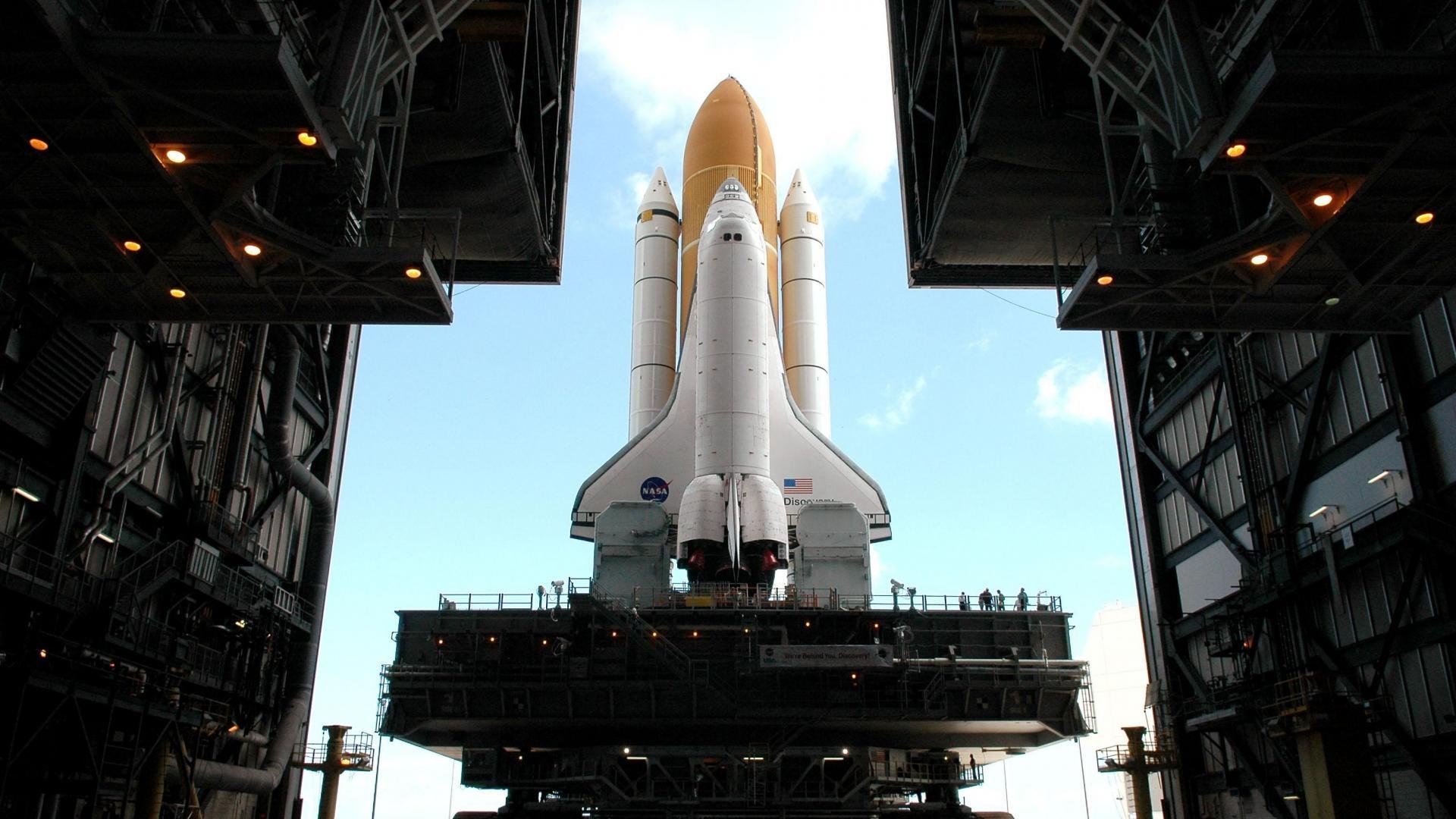 开云体育-西甲国家德比之夜，当足球棋盘落下篮球之子，哈利伯顿关键进球定乾坤