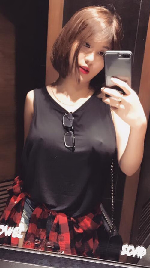 开云体育登录-全球体育殿堂的双重奏,摩纳哥正面击溃莱比锡,范戴克东决接管比赛